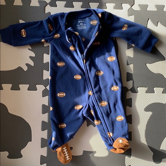 Baby boy 0-3 months fleece football pajamas - Picture 2 of 2
